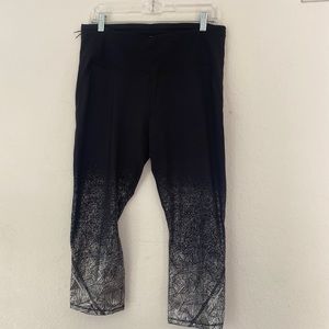 All in motion black athletic cropped leggings